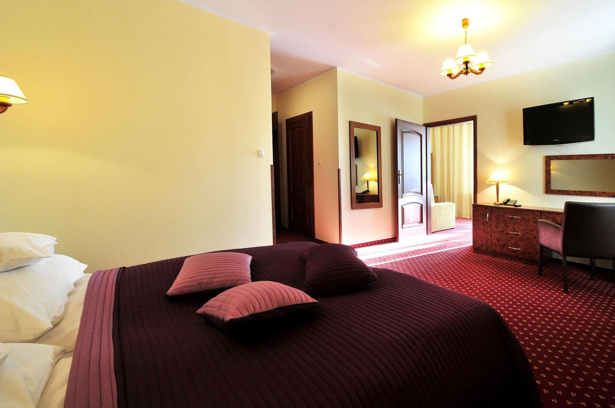Hotel Continental 3*