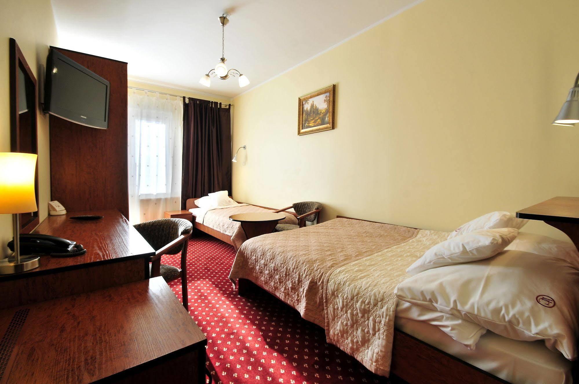 Continental Hotel